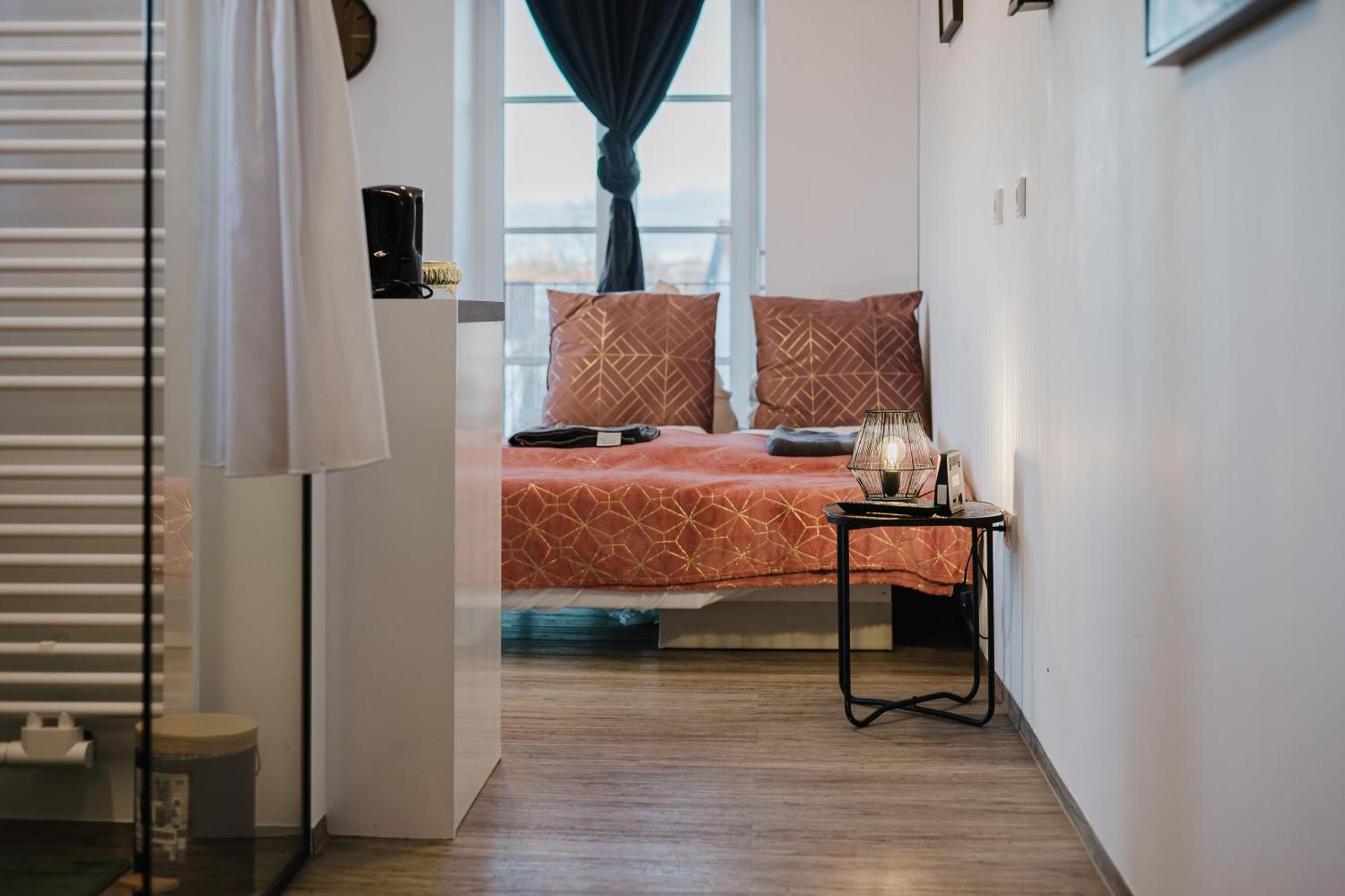 24-7 Living Room Passau - Cozy - Balcony - Kitchen Tiefenbach  Номер фото